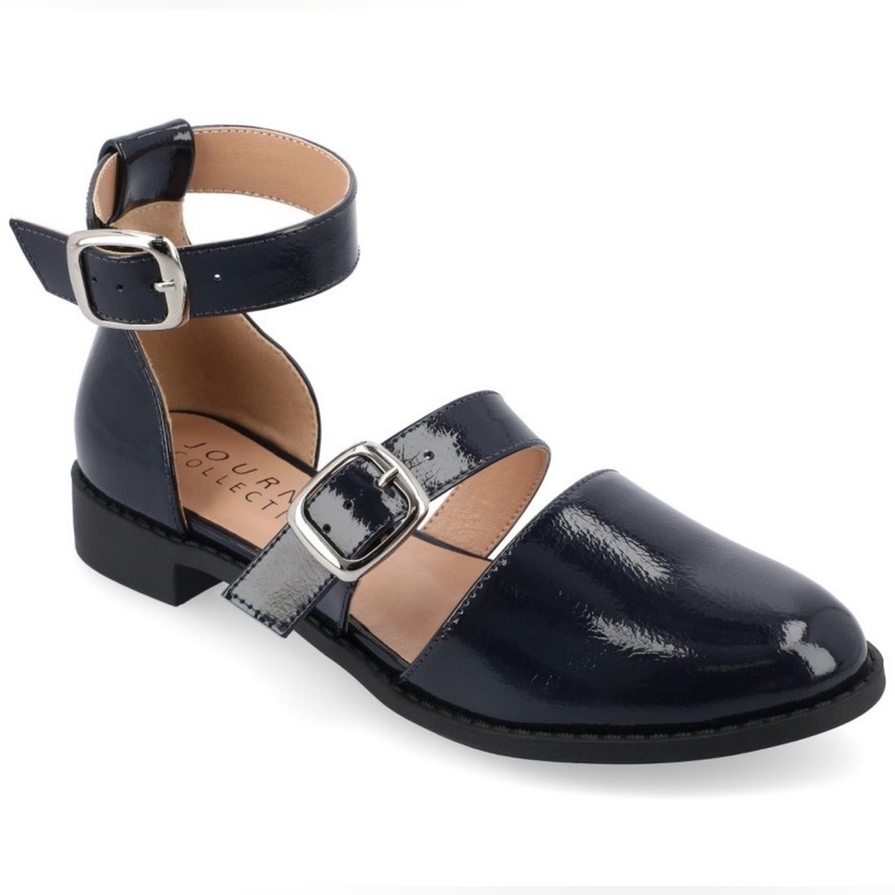 Journee Collection Glossy Navy Dress Shoes/ Size 8